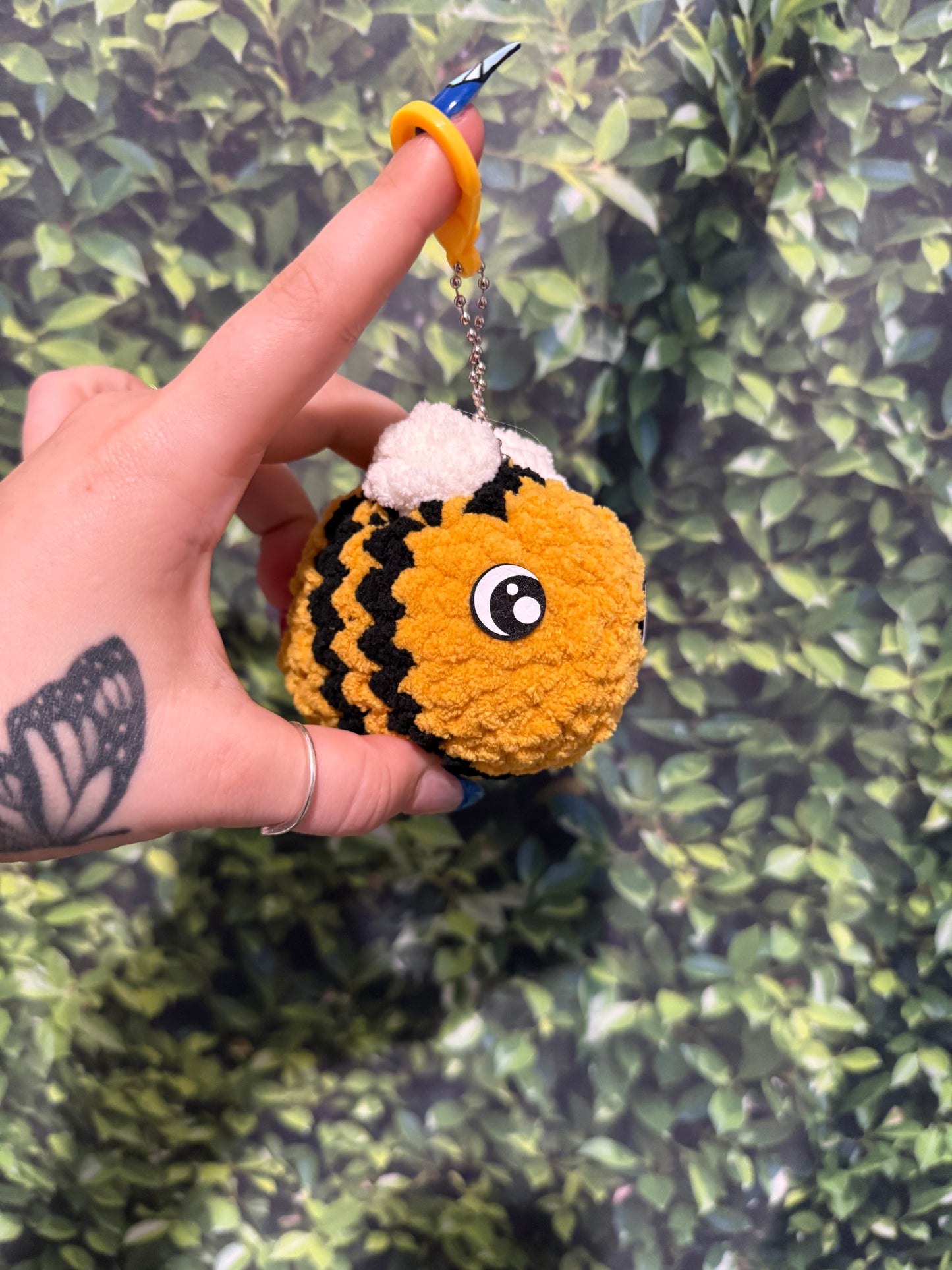 Bee keychain